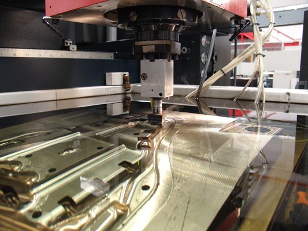 Electrical discharge machining equipment